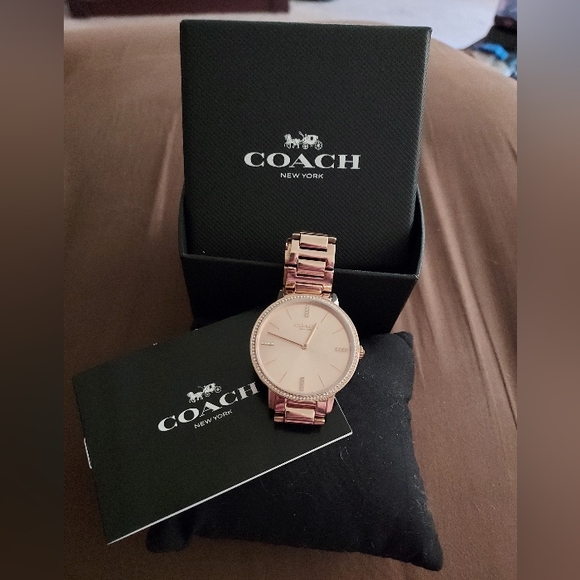 Coach Rose Gold Watch - Picture 5 of 6